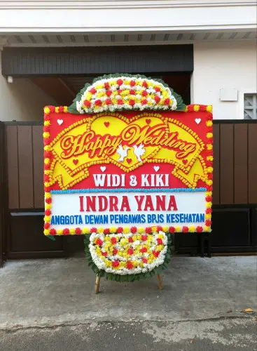 Papan Bunga Pernikahan sawojajar